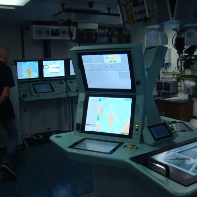 STUDIO DI LINEA, PROGETTAZIONE MECCANICA, DOCUMENTAZIONE E ASSISTENZA IN FASE DI REALIZZAZIONE